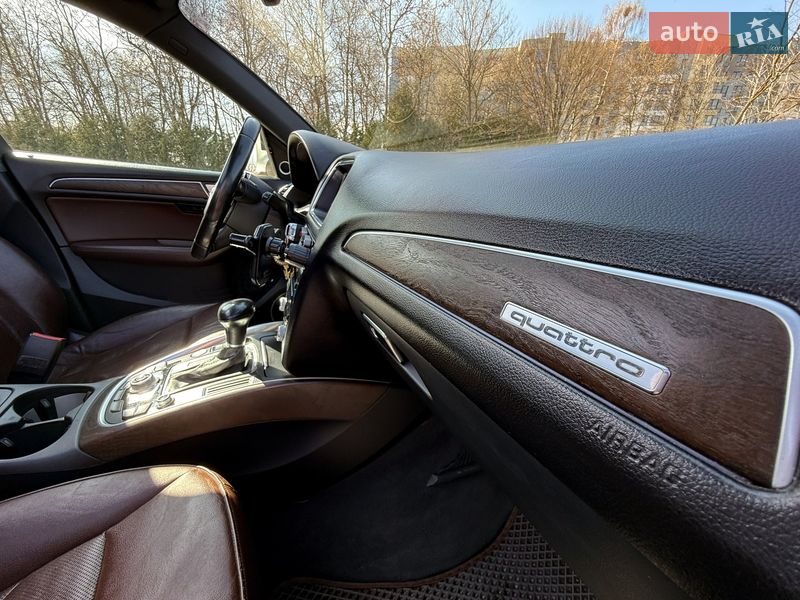 Внедорожник / Кроссовер Audi Q5 2015 в Львове