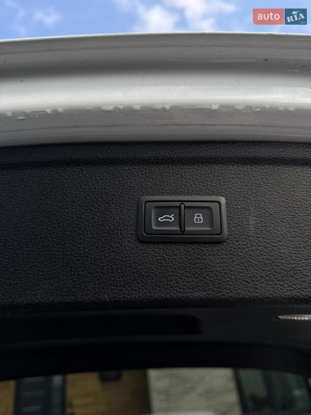 Позашляховик / Кросовер Audi Q5 2019 в Тернополі