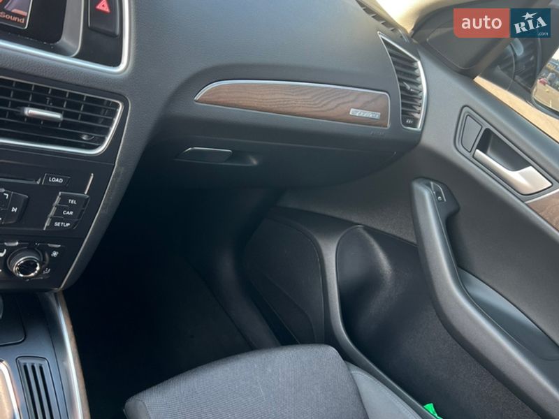 Внедорожник / Кроссовер Audi Q5 2012 в Киеве