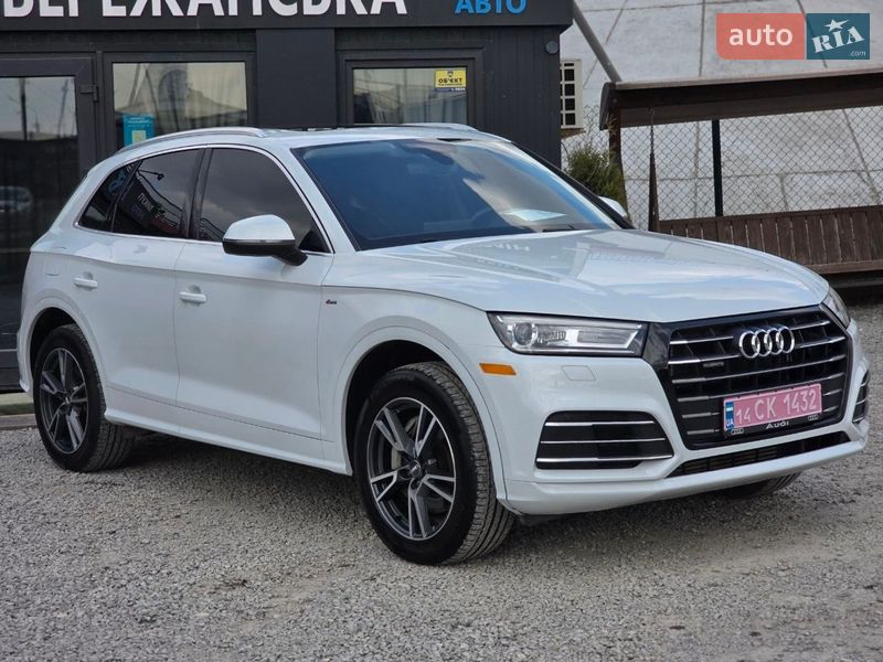 Позашляховик / Кросовер Audi Q5 2019 в Тернополі фото 42 Позашляховик / Кросовер Audi Q5 2019 в Тернополі
