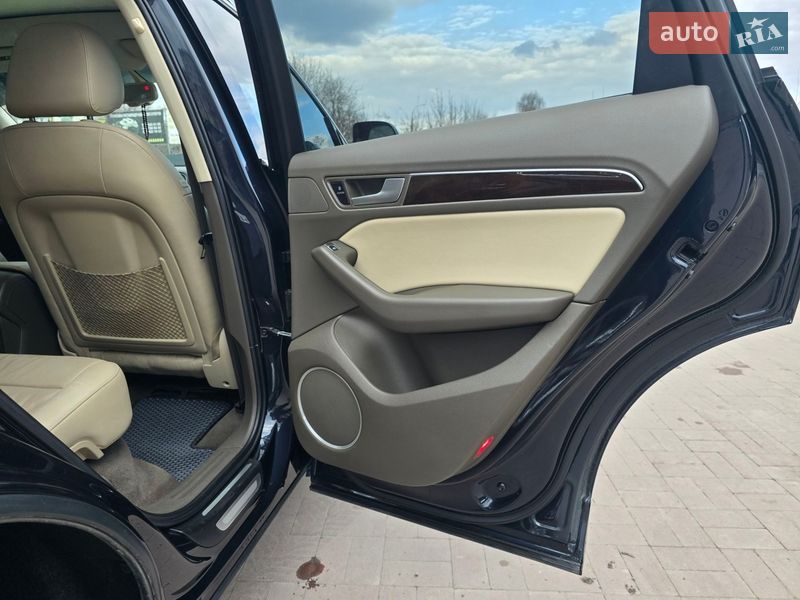 Позашляховик / Кросовер Audi Q5 2012 в Рівному