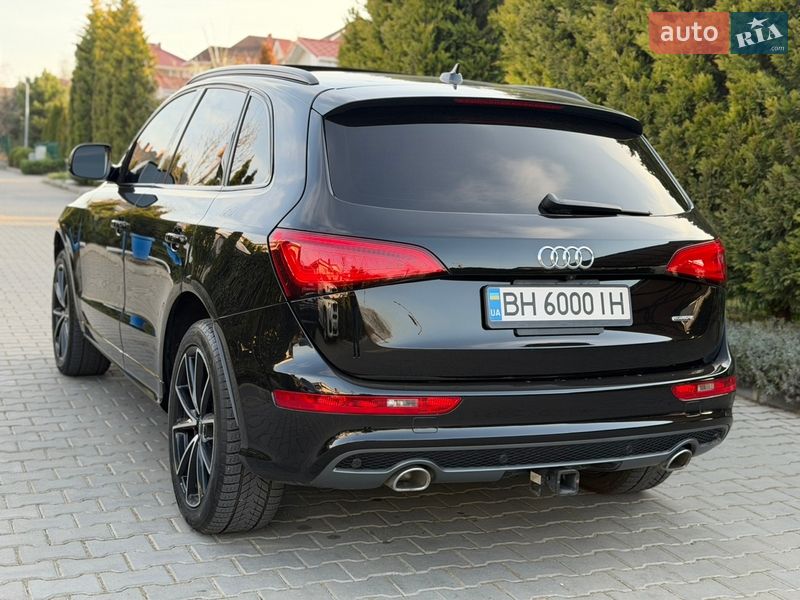 Внедорожник / Кроссовер Audi Q5 2015 в Одессе