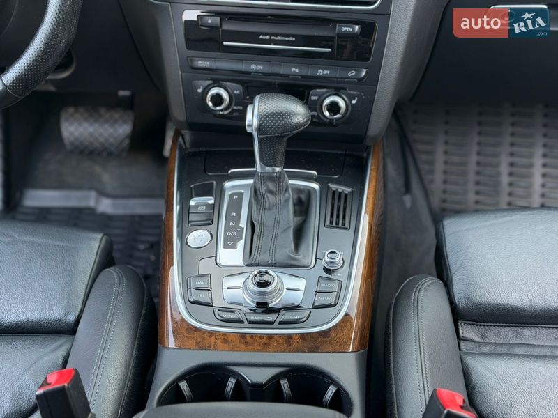 Внедорожник / Кроссовер Audi Q5 2015 в Одессе