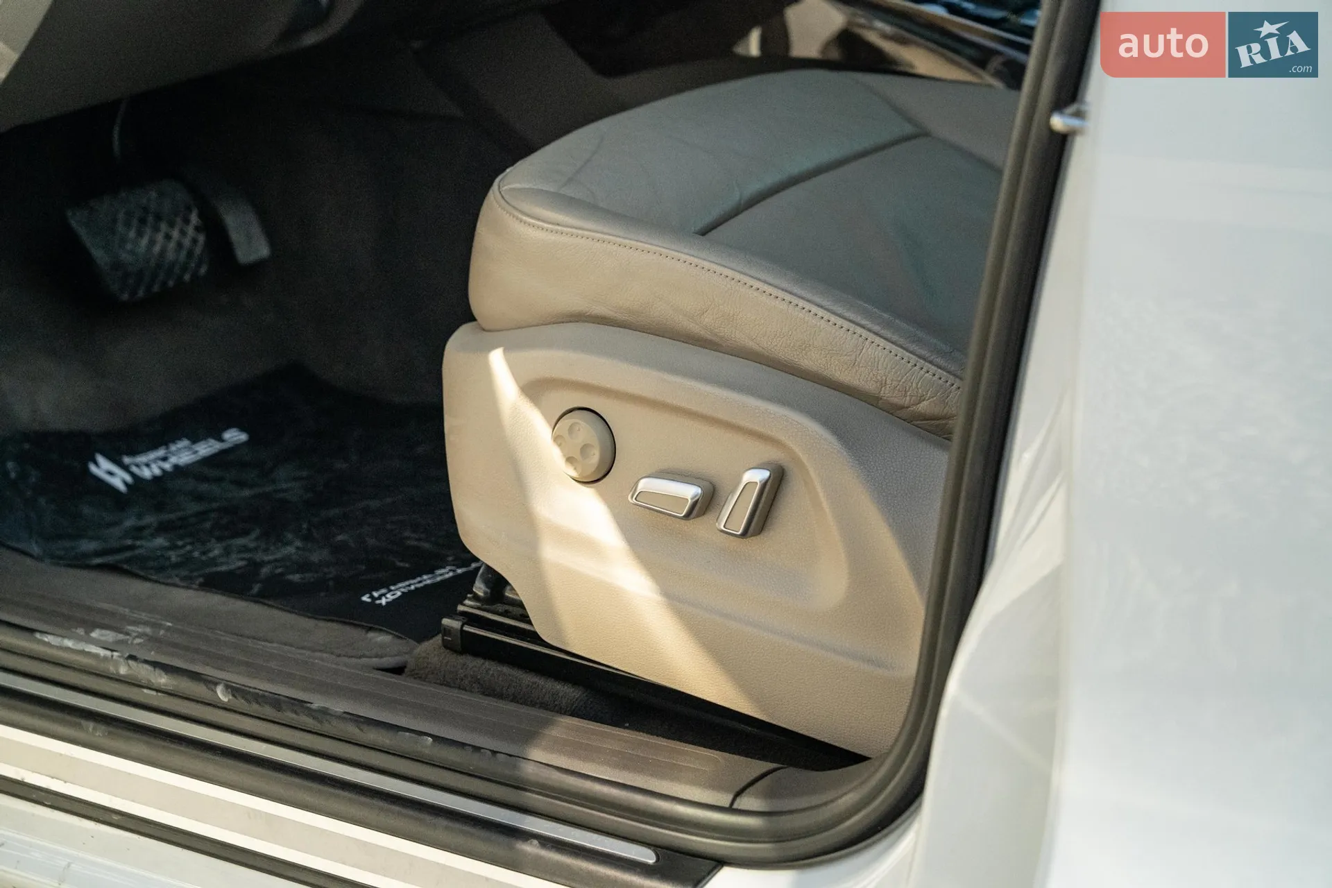 2016 Audi Q5 - мініатюра 16