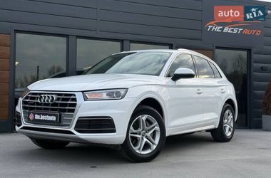 Внедорожник / Кроссовер Audi Q5 2018 в Ровно