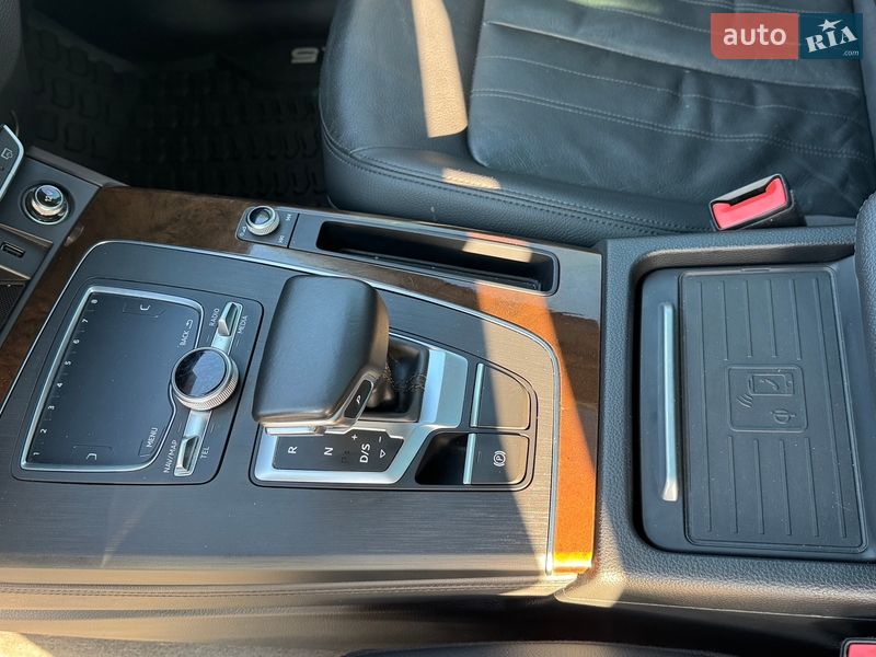 Внедорожник / Кроссовер Audi Q5 2020 в Киеве фото 18 Внедорожник / Кроссовер Audi Q5 2020 в Киеве