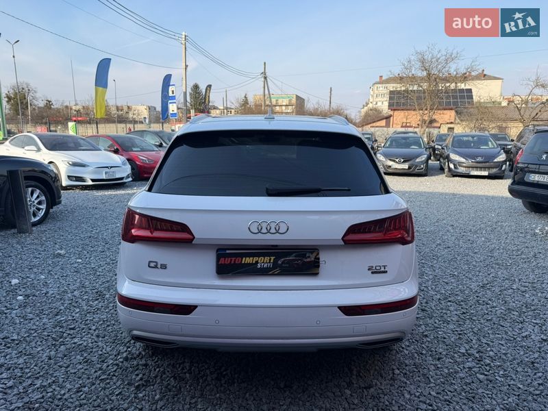 Позашляховик / Кросовер Audi Q5 2016 в Стрию фото 6 Позашляховик / Кросовер Audi Q5 2016 в Стрию