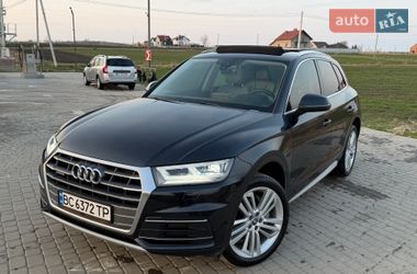 Позашляховик / Кросовер Audi Q5 2018 в Львові