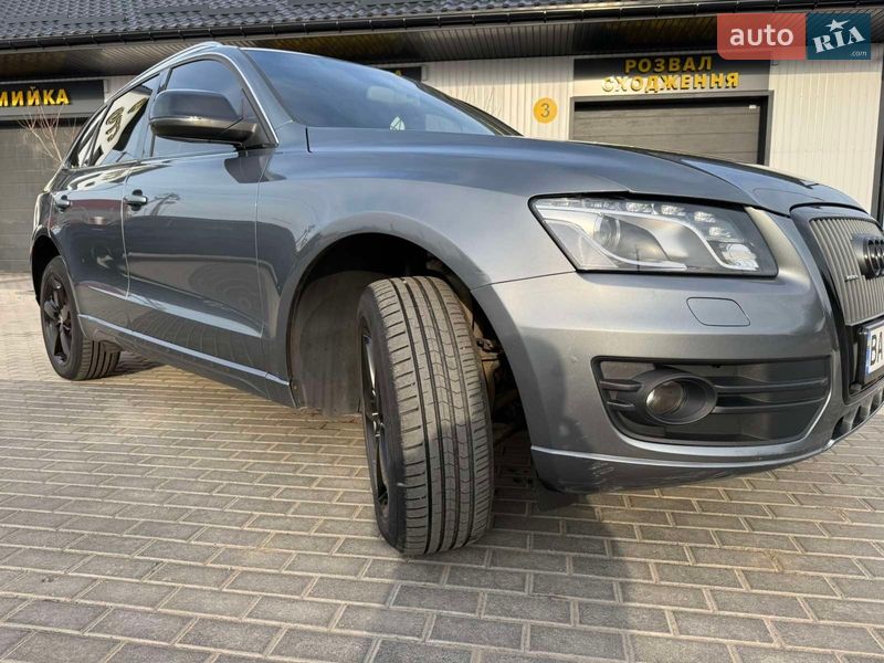 Внедорожник / Кроссовер Audi Q5 2011 в Новоархангельске фото 7 Внедорожник / Кроссовер Audi Q5 2011 в Новоархангельске