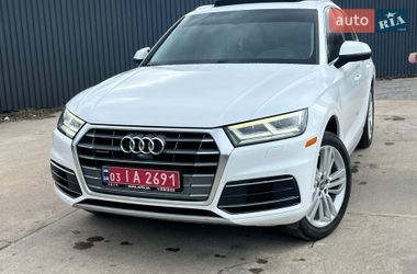 Позашляховик / Кросовер Audi Q5 2017 в Житомирі
