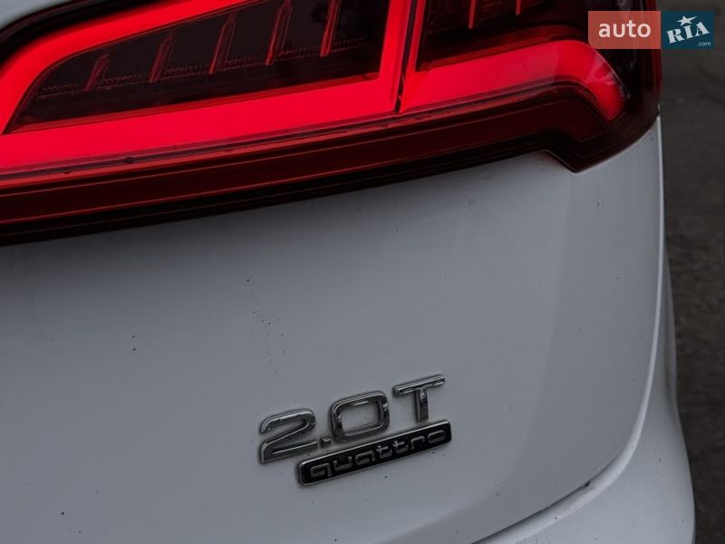 Внедорожник / Кроссовер Audi Q5 2018 в Сумах