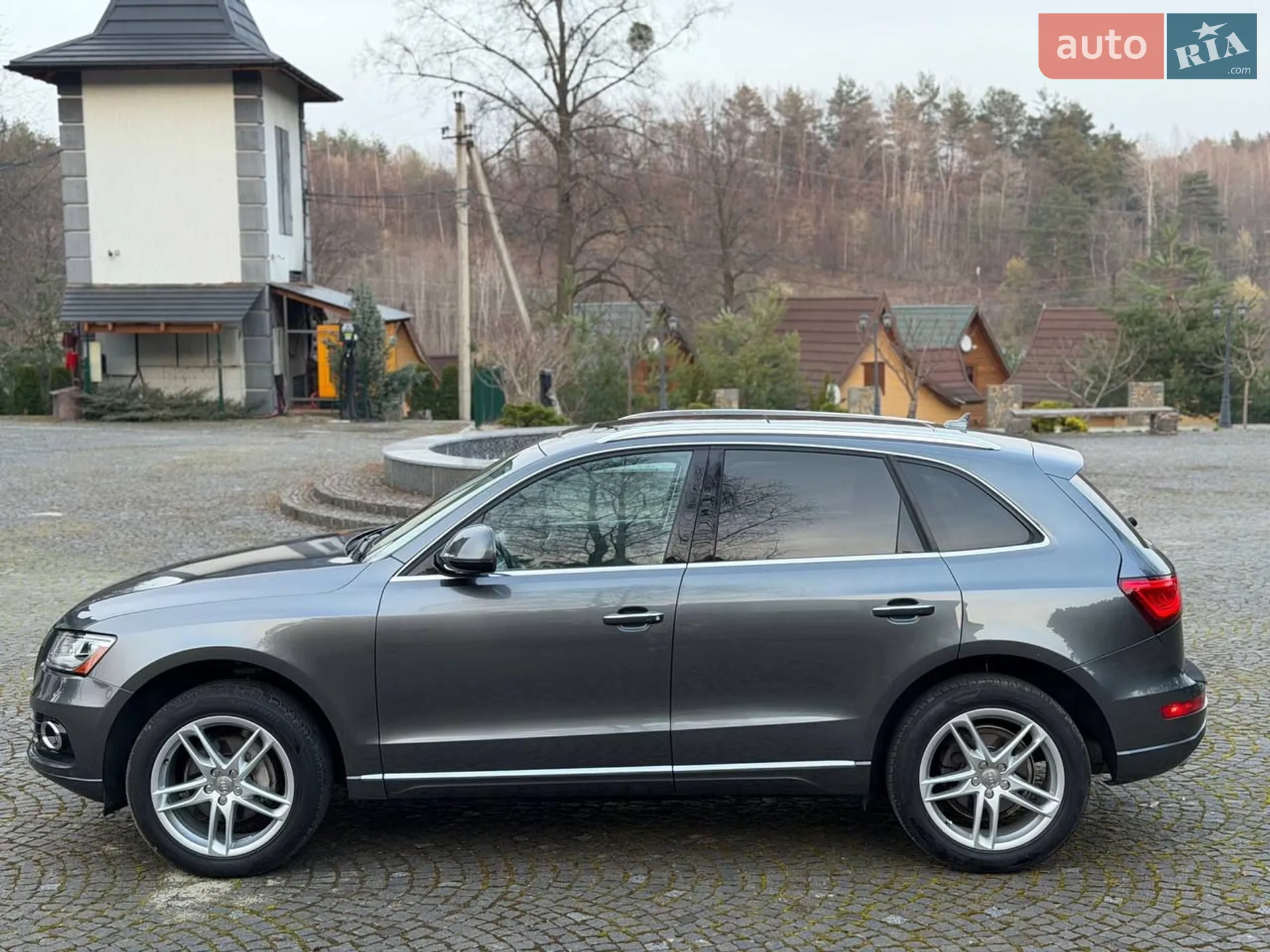 Audi Q5 2016 VIN WA1C2AFP3HA072666 фото оголошення 8 з 33