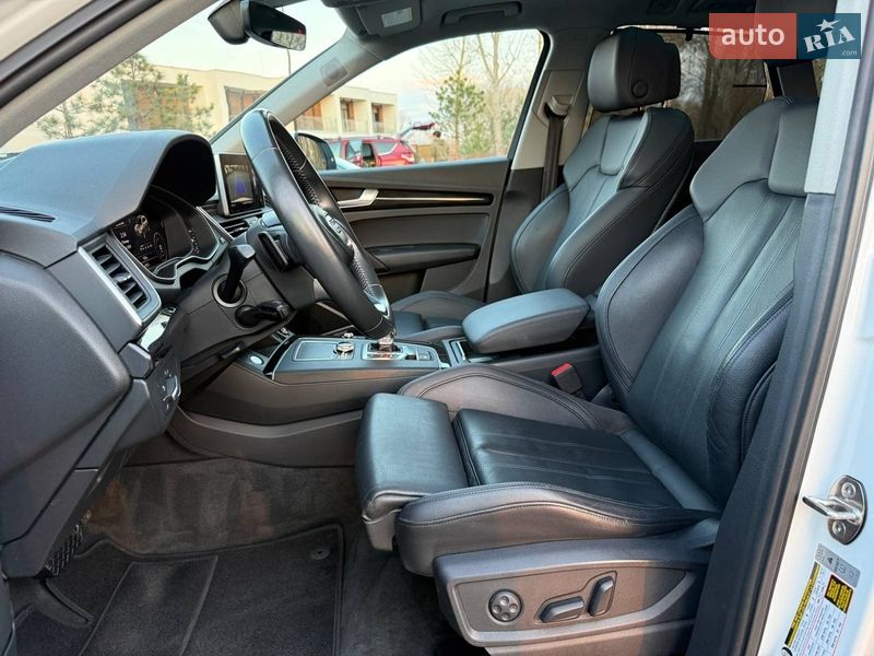 Внедорожник / Кроссовер Audi Q5 2017 в Киеве