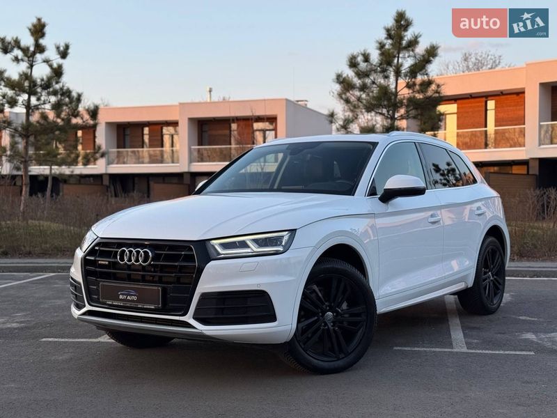 Внедорожник / Кроссовер Audi Q5 2017 в Киеве