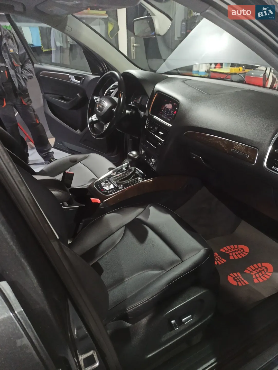Audi Q5 2016 VIN WA1C2AFP3HA072666 фото оголошення 31 з 33
