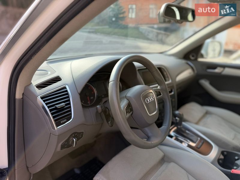 Внедорожник / Кроссовер Audi Q5 2011 в Тернополе фото 76 Внедорожник / Кроссовер Audi Q5 2011 в Тернополе