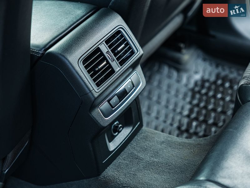 Внедорожник / Кроссовер Audi Q5 2019 в Днепре