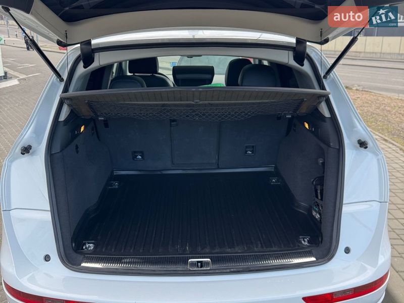 Внедорожник / Кроссовер Audi Q5 2013 в Одессе