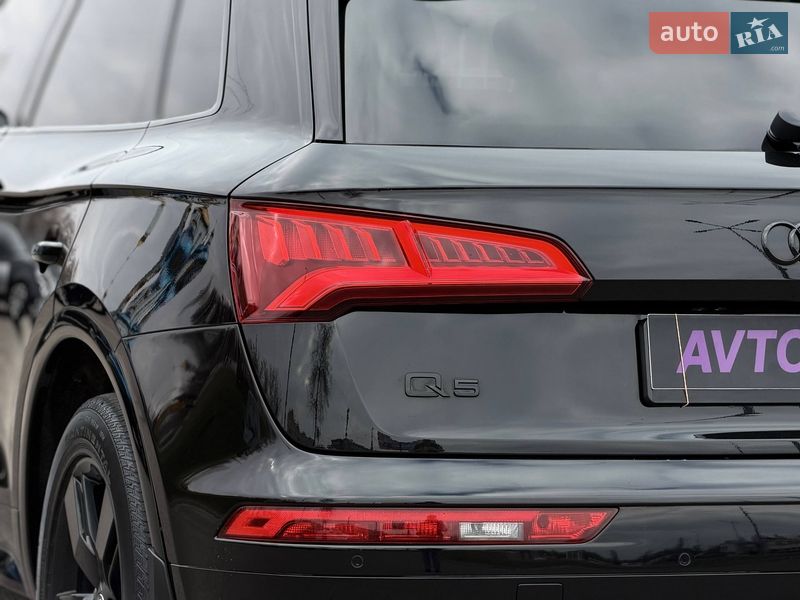 Внедорожник / Кроссовер Audi Q5 2018 в Кривом Роге