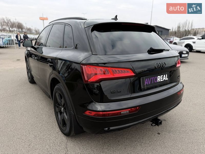 Внедорожник / Кроссовер Audi Q5 2018 в Кривом Роге