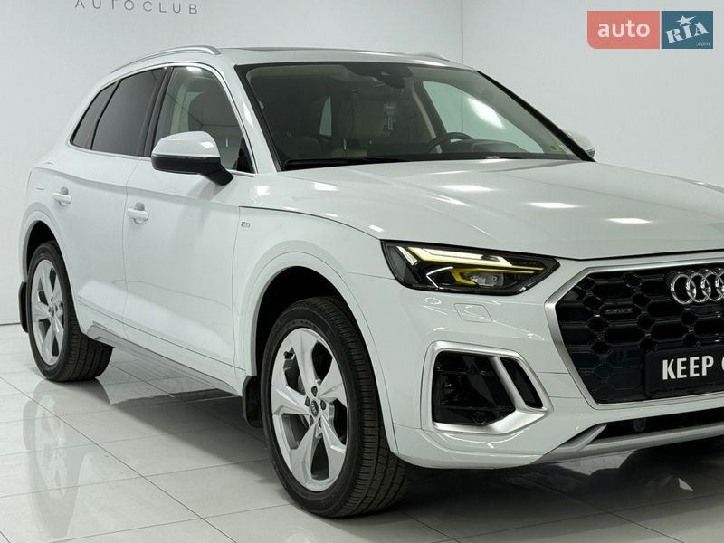 Внедорожник / Кроссовер Audi Q5 2022 в Одессе