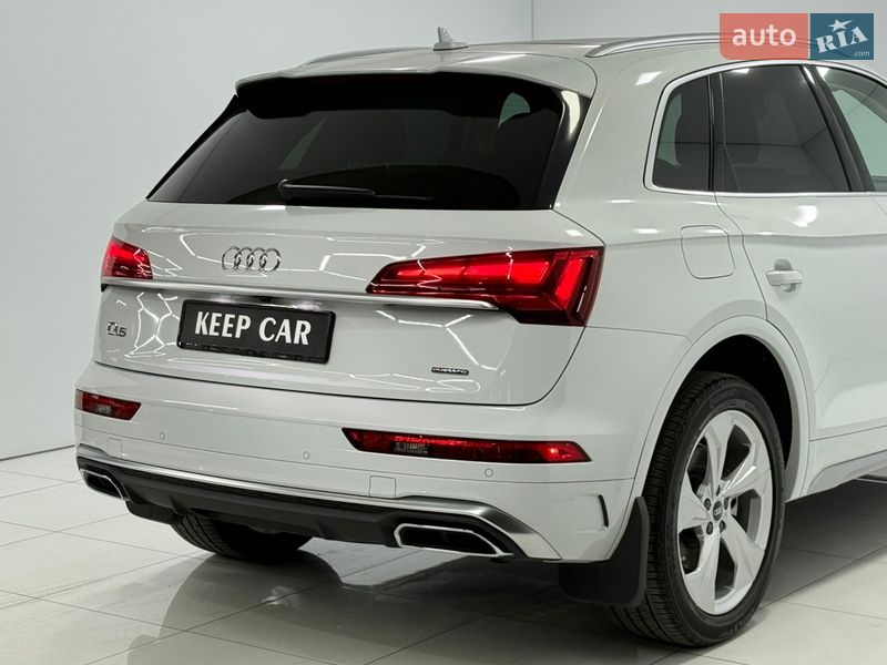 Внедорожник / Кроссовер Audi Q5 2022 в Одессе