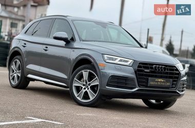 Позашляховик / Кросовер Audi Q5 2019 в Києві