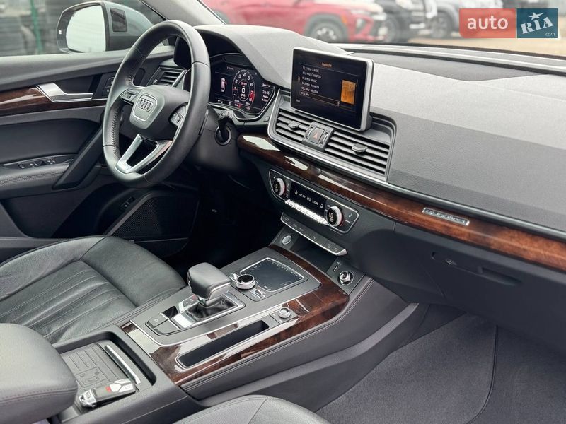 Внедорожник / Кроссовер Audi Q5 2019 в Киеве фото 40 Внедорожник / Кроссовер Audi Q5 2019 в Киеве