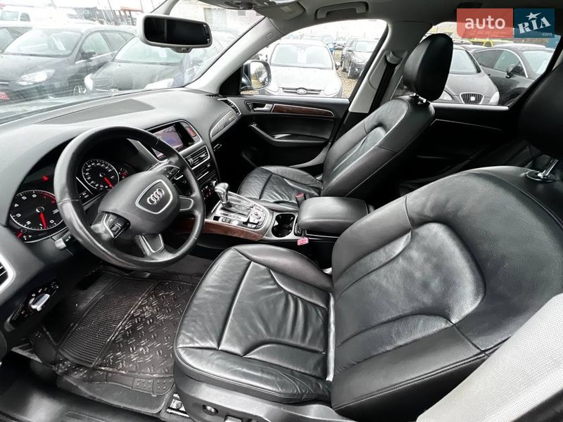 Внедорожник / Кроссовер Audi Q5 2015 в Стрые