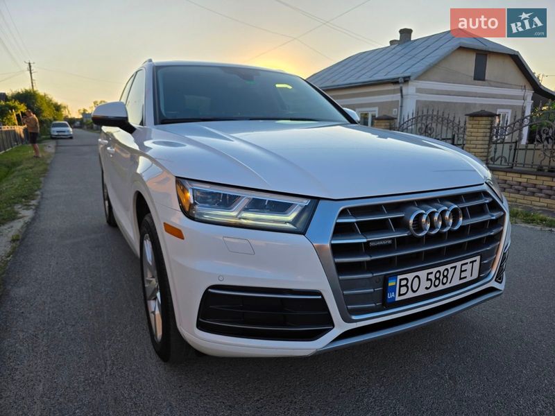 Внедорожник / Кроссовер Audi Q5 2018 в Тернополе