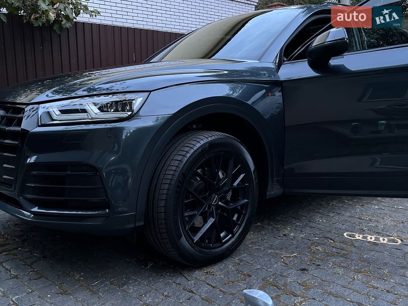 Внедорожник / Кроссовер Audi Q5 2018 в Киеве фото 31 Внедорожник / Кроссовер Audi Q5 2018 в Киеве