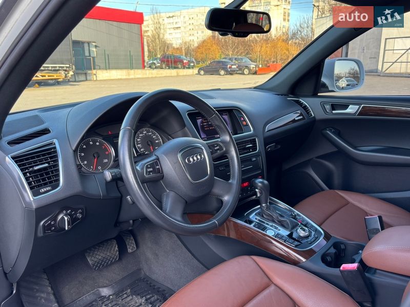 Внедорожник / Кроссовер Audi Q5 2011 в Черкассах фото 9 Внедорожник / Кроссовер Audi Q5 2011 в Черкассах