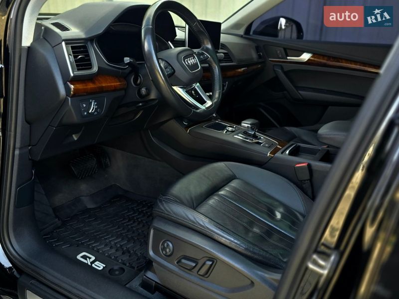 Внедорожник / Кроссовер Audi Q5 2018 в Луцке фото 8 Внедорожник / Кроссовер Audi Q5 2018 в Луцке