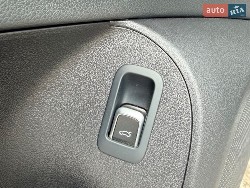 Внедорожник / Кроссовер Audi Q5 2015 в Тернополе