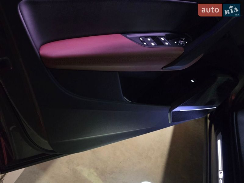 Позашляховик / Кросовер Audi Q5 2022 в Києві фото 48 Позашляховик / Кросовер Audi Q5 2022 в Києві