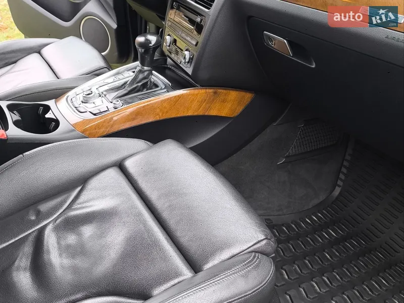 Audi Q5 2014 VIN WA1LFAFP4FA003681 фото оголошення 24 з 73
