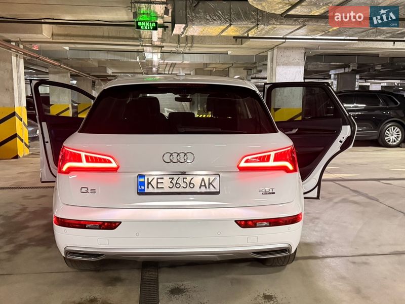 Внедорожник / Кроссовер Audi Q5 2018 в Киеве фото 19 Внедорожник / Кроссовер Audi Q5 2018 в Киеве