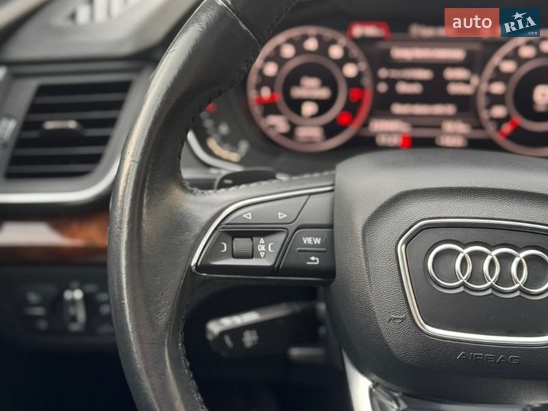 Внедорожник / Кроссовер Audi Q5 2018 в Владимире фото 65 Внедорожник / Кроссовер Audi Q5 2018 в Владимире