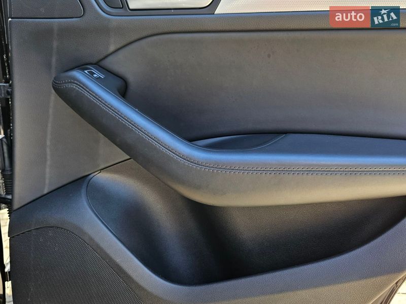 Внедорожник / Кроссовер Audi Q5 2015 в Каменец-Подольском