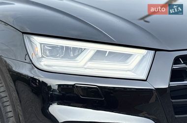 Внедорожник / Кроссовер Audi Q5 2018 в Ровно
