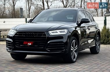 Внедорожник / Кроссовер Audi Q5 2018 в Ровно