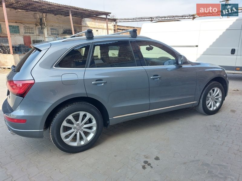 Внедорожник / Кроссовер Audi Q5 2013 в Луцке