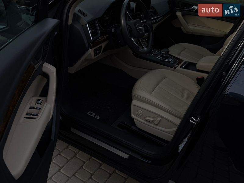 Внедорожник / Кроссовер Audi Q5 2018 в Львове фото 32 Внедорожник / Кроссовер Audi Q5 2018 в Львове