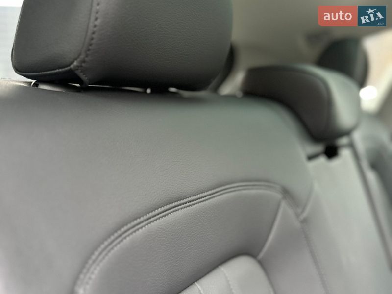 Позашляховик / Кросовер Audi Q5 2020 в Луцьку