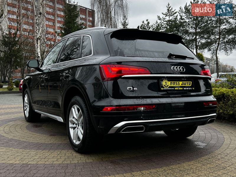 Внедорожник / Кроссовер Audi Q5 2023 в Львове