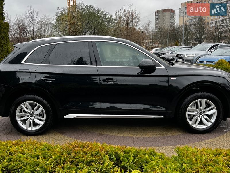 Внедорожник / Кроссовер Audi Q5 2023 в Львове