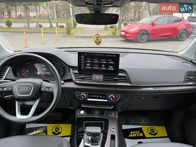 Внедорожник / Кроссовер Audi Q5 2023 в Львове