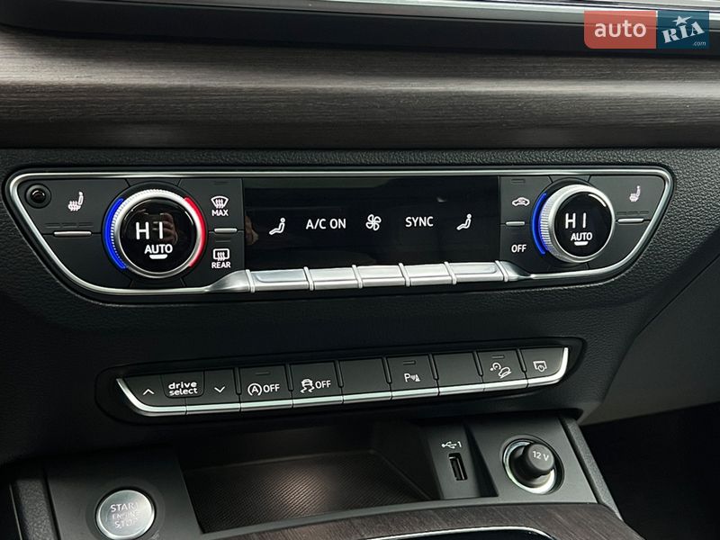 Внедорожник / Кроссовер Audi Q5 2023 в Львове