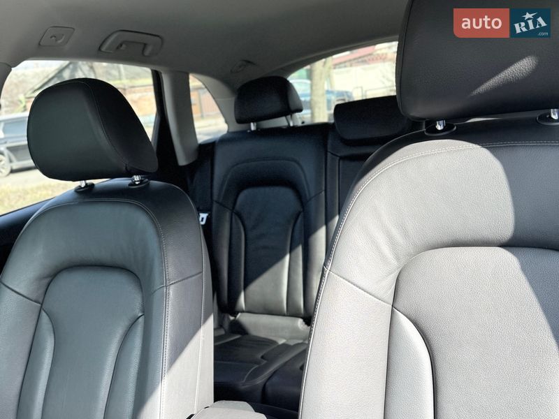Внедорожник / Кроссовер Audi Q5 2012 в Житомире