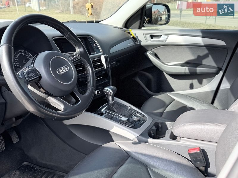 Внедорожник / Кроссовер Audi Q5 2012 в Житомире
